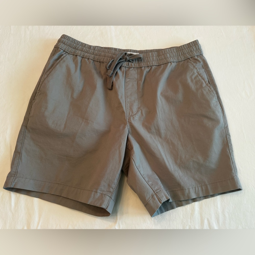 Men’s Sonoma Pull On Shorts. Size M. Tan